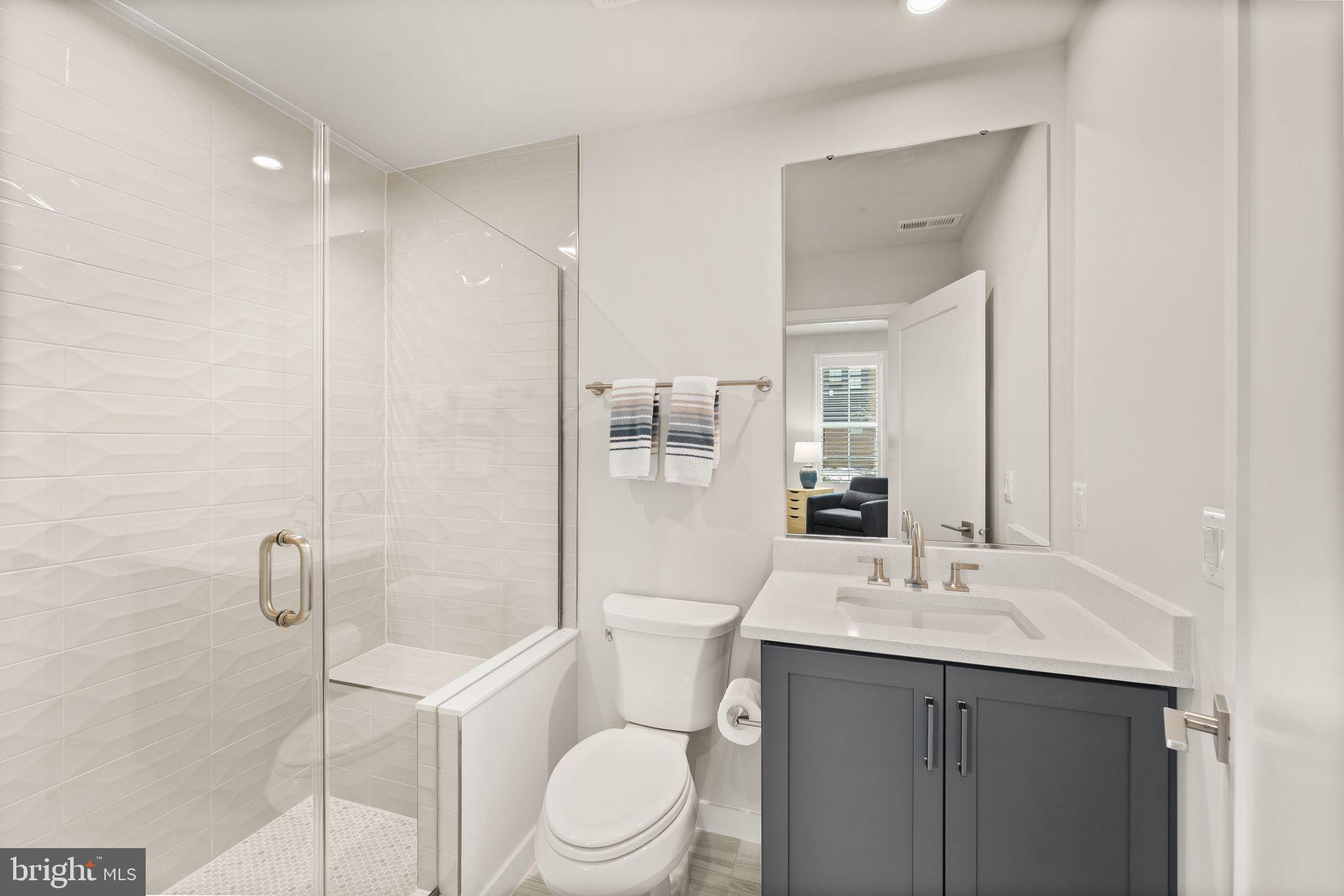 REGENCY AT BELMONT - Residential