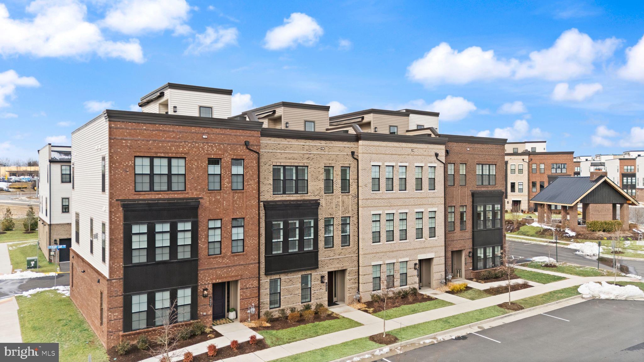 REGENCY AT BELMONT - Residential