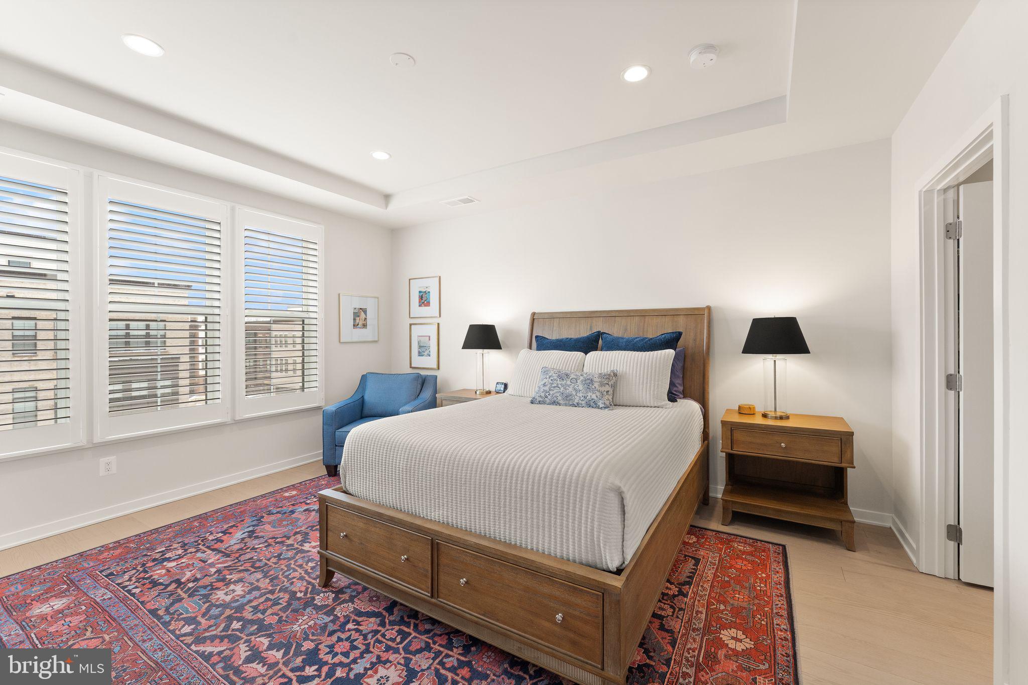 REGENCY AT BELMONT - Residential