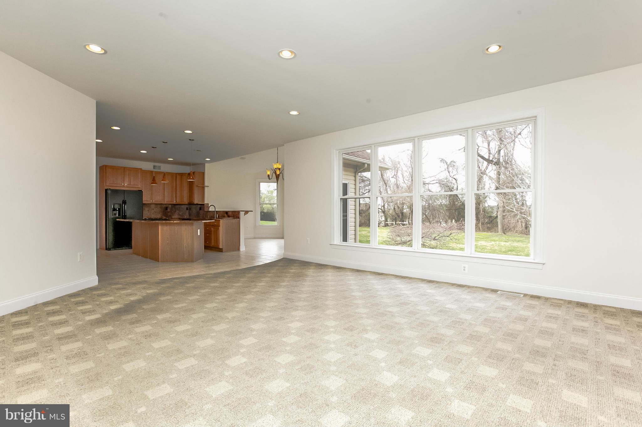 OVERLOOK FARMS - Residential