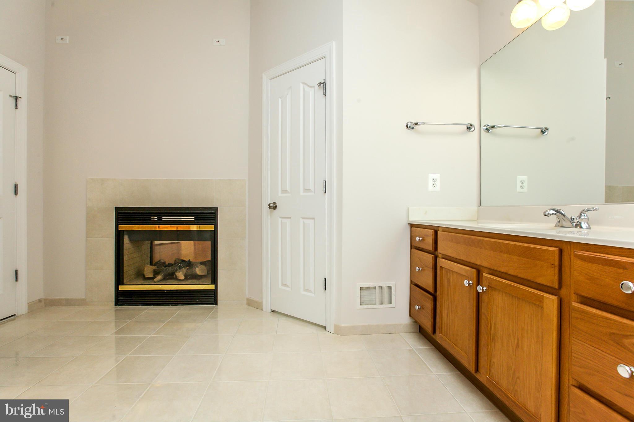 OVERLOOK FARMS - Residential