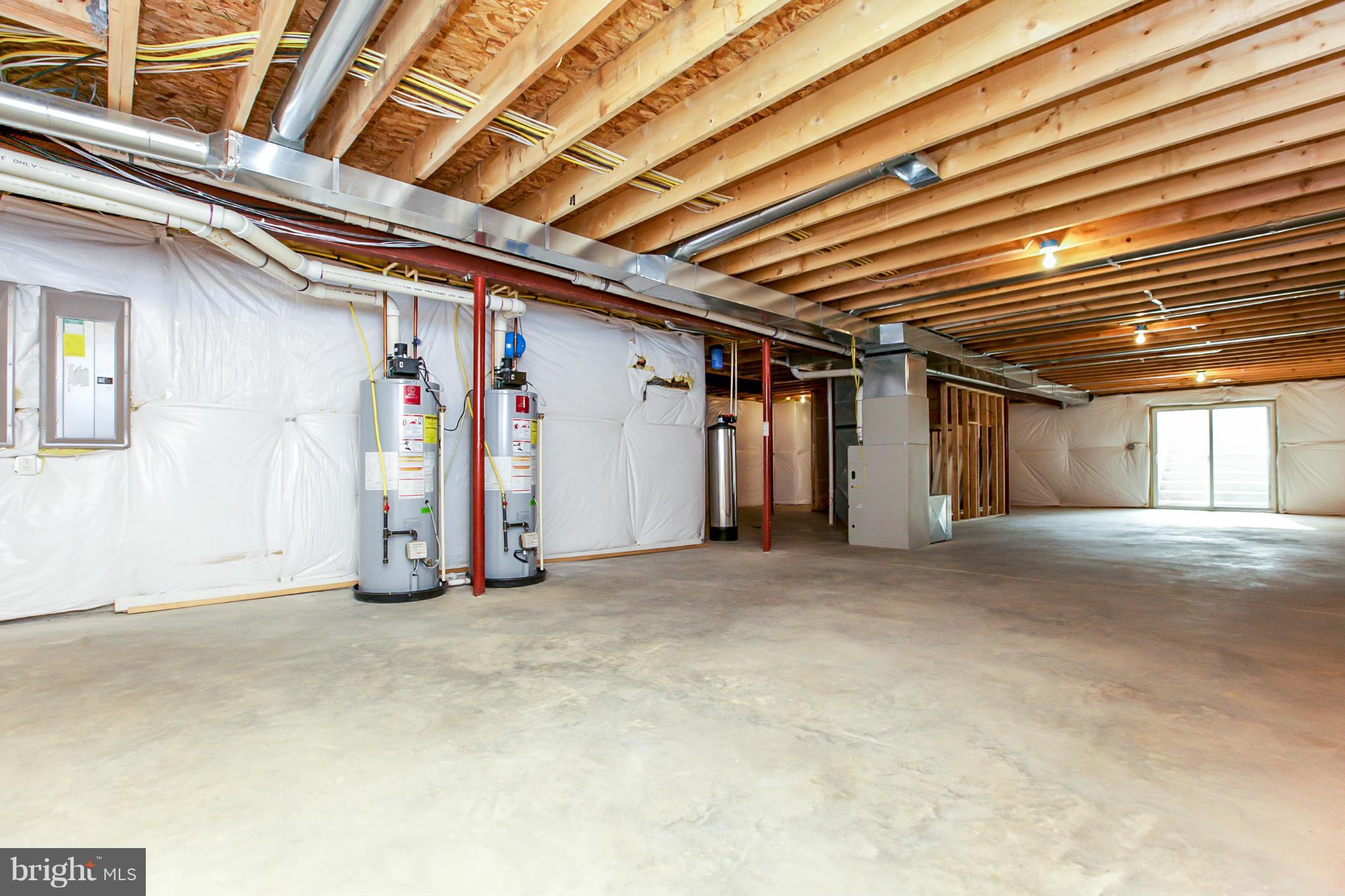 OVERLOOK FARMS - Residential