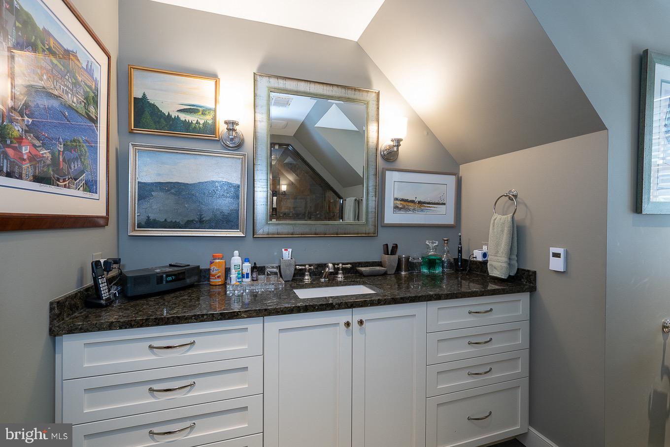 BRYN MAWR - Residential