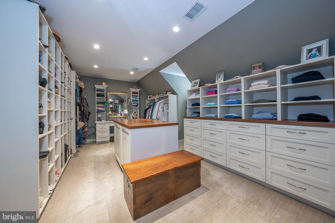 BRYN MAWR - Residential