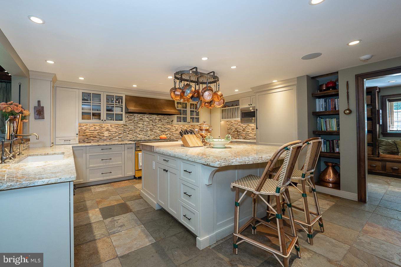 BRYN MAWR - Residential