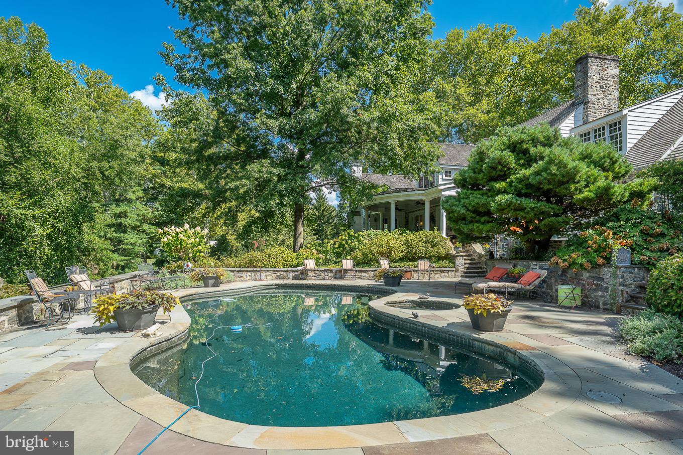 BRYN MAWR - Residential