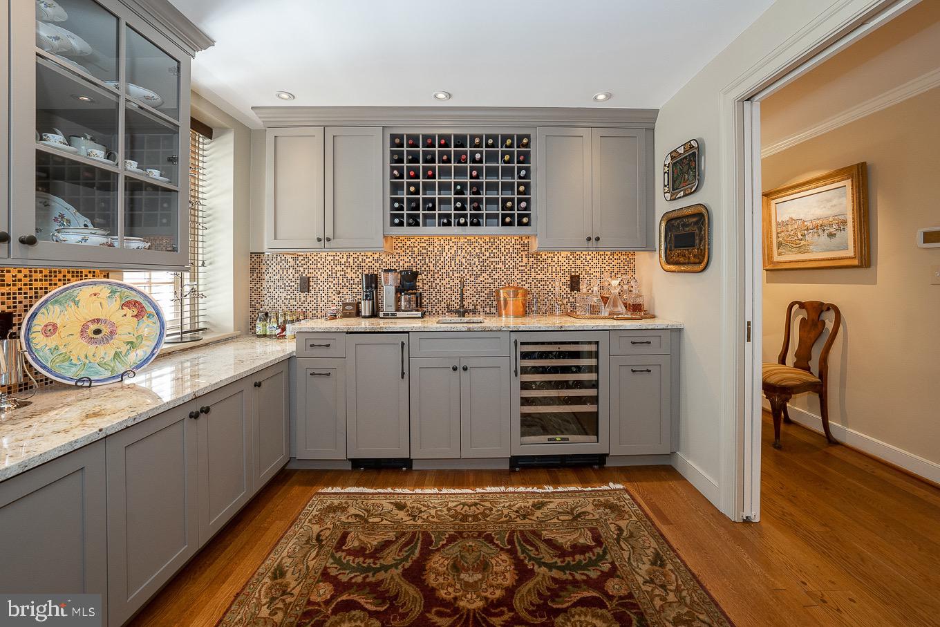 BRYN MAWR - Residential