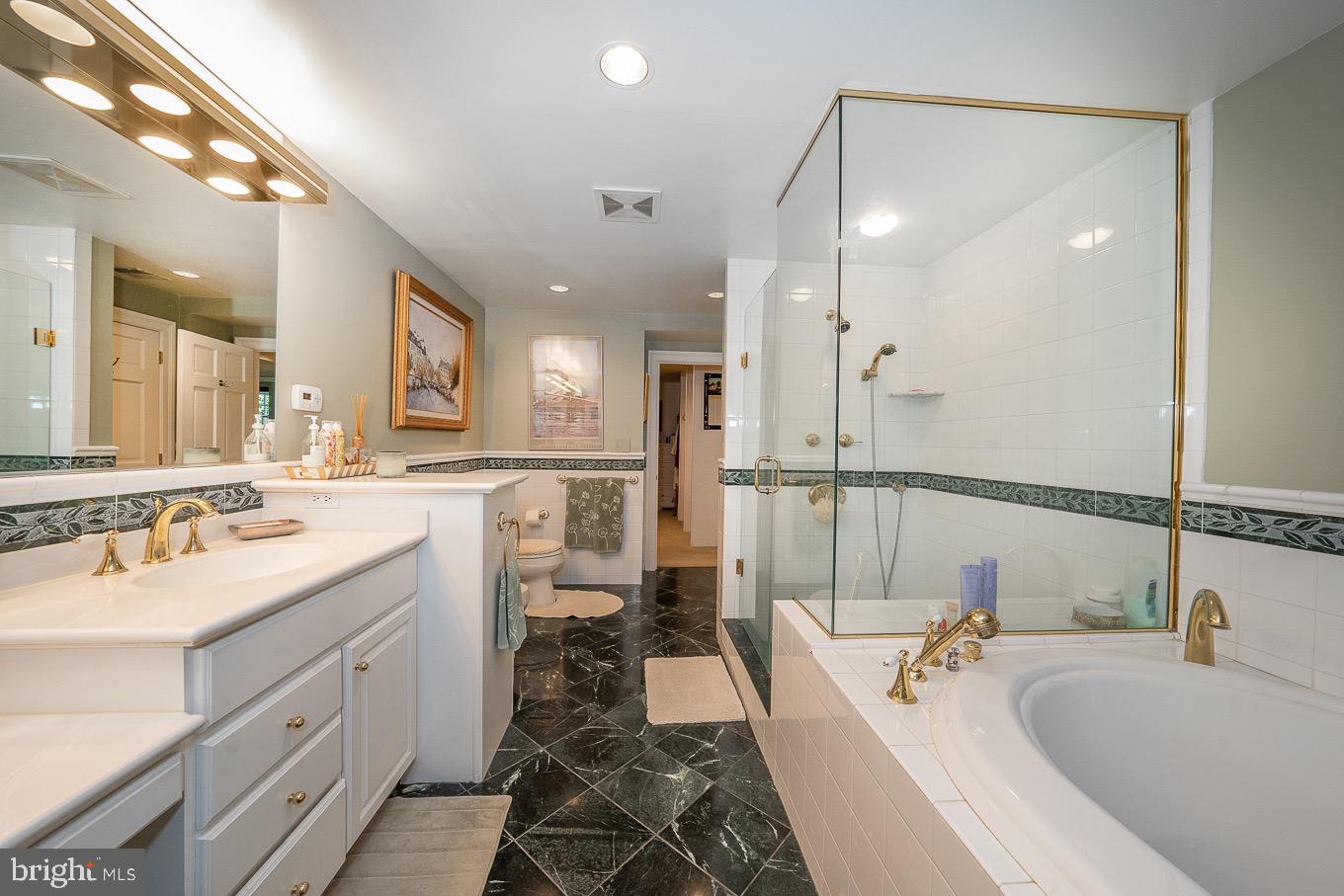 BRYN MAWR - Residential