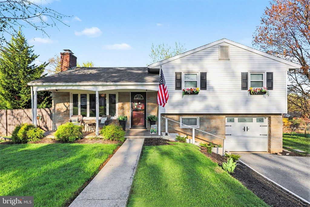 Photo of 132 Landis Drive, LANCASTER, PA 17602 (MLS # PALA2084586)