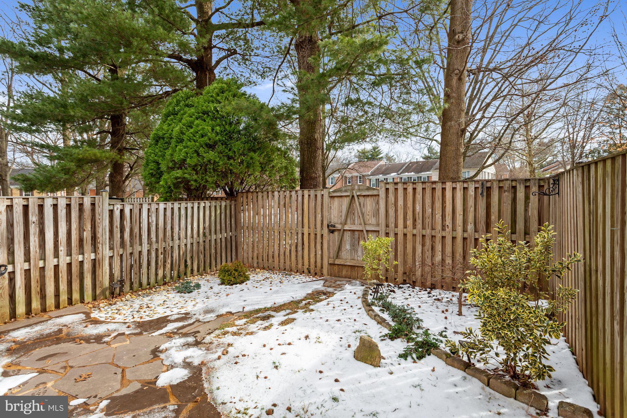 DEEPWOOD - Residential