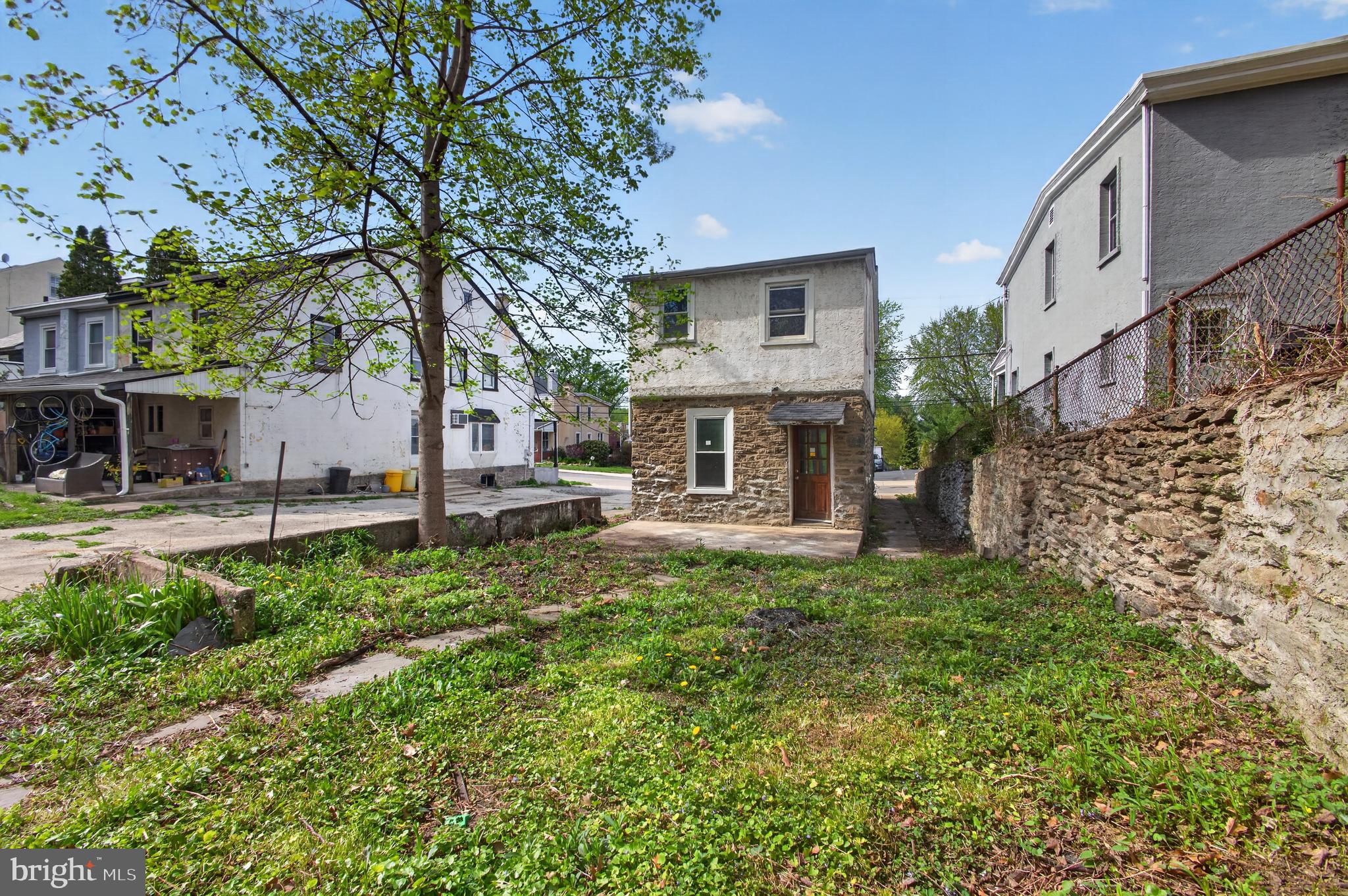 BELMONT HILLS - Residential