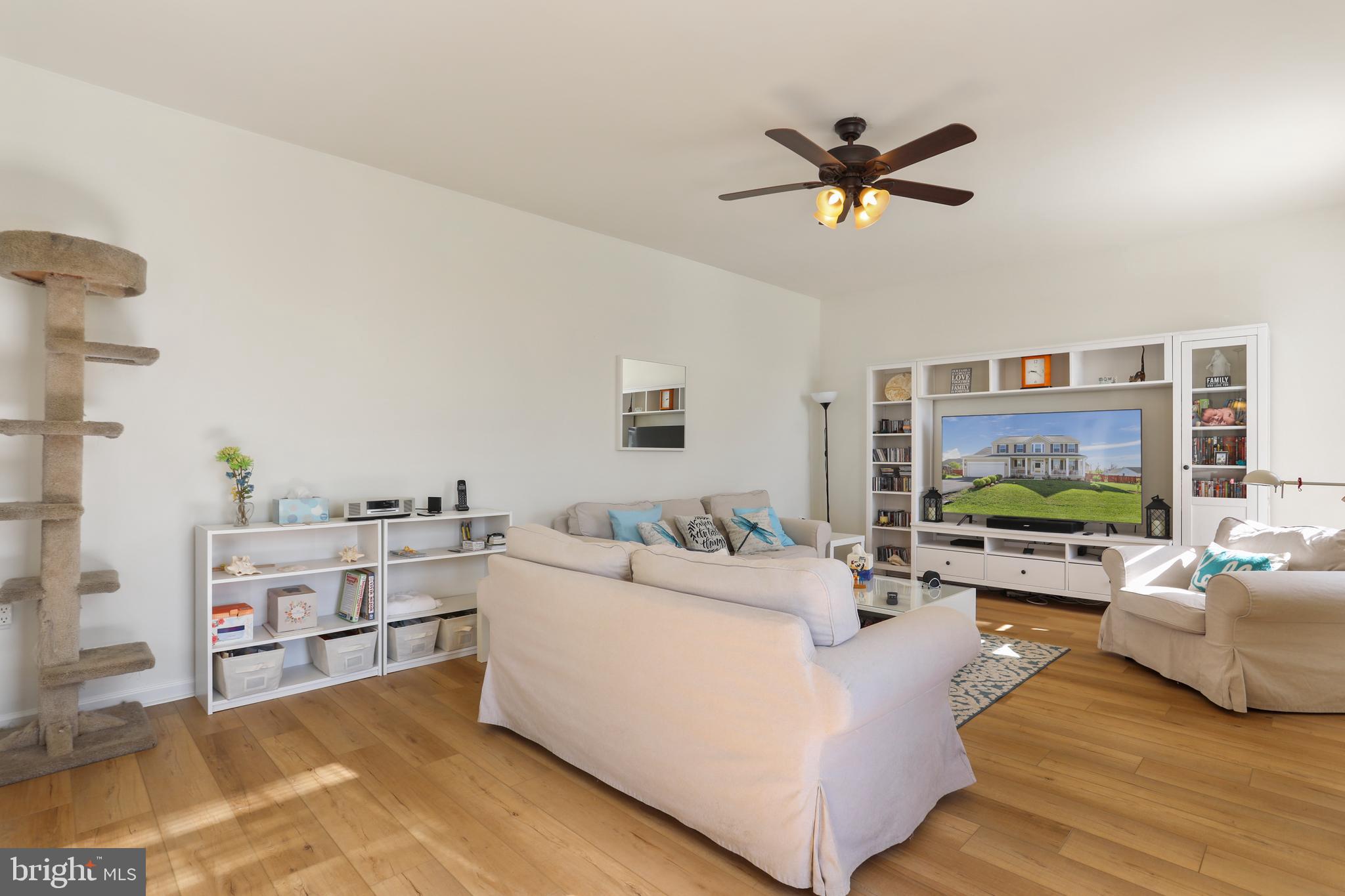 STONEBROOK VILLAGE - Residential