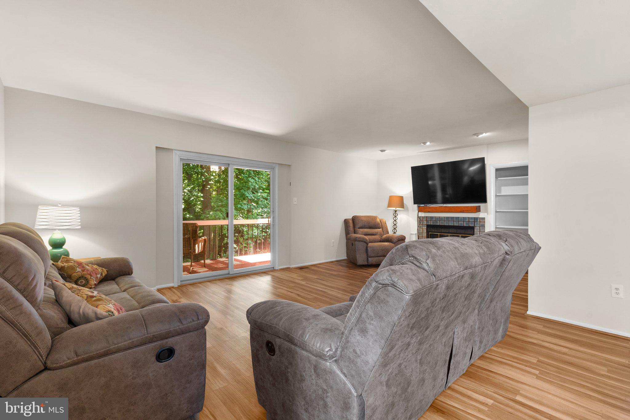 VILLAGE OF HICKORY RIDGE - Residential