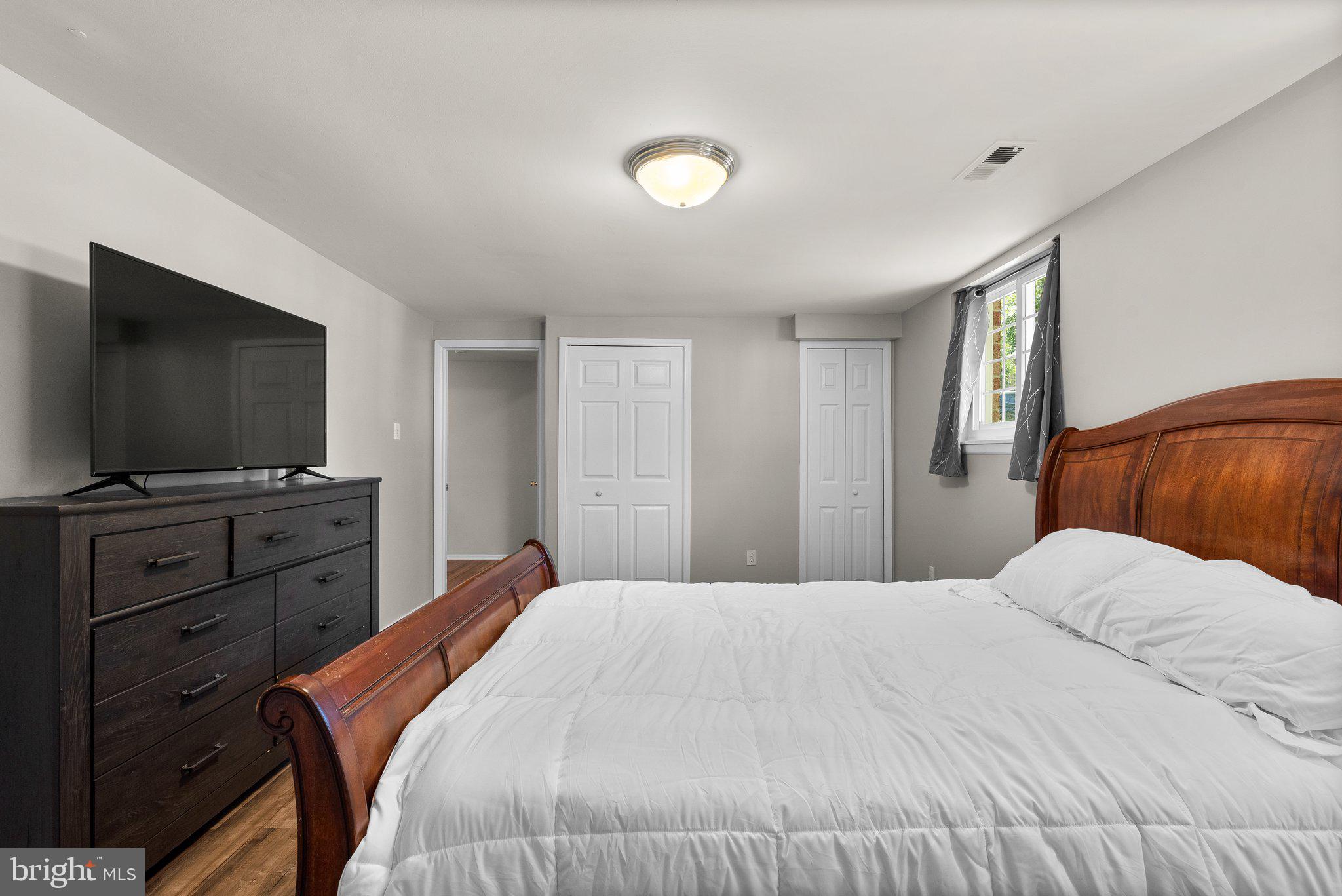 VILLAGE OF HICKORY RIDGE - Residential