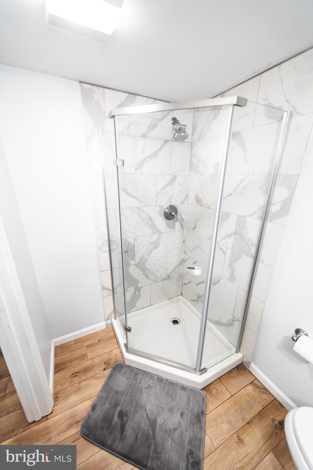 WAVERLY - Residential