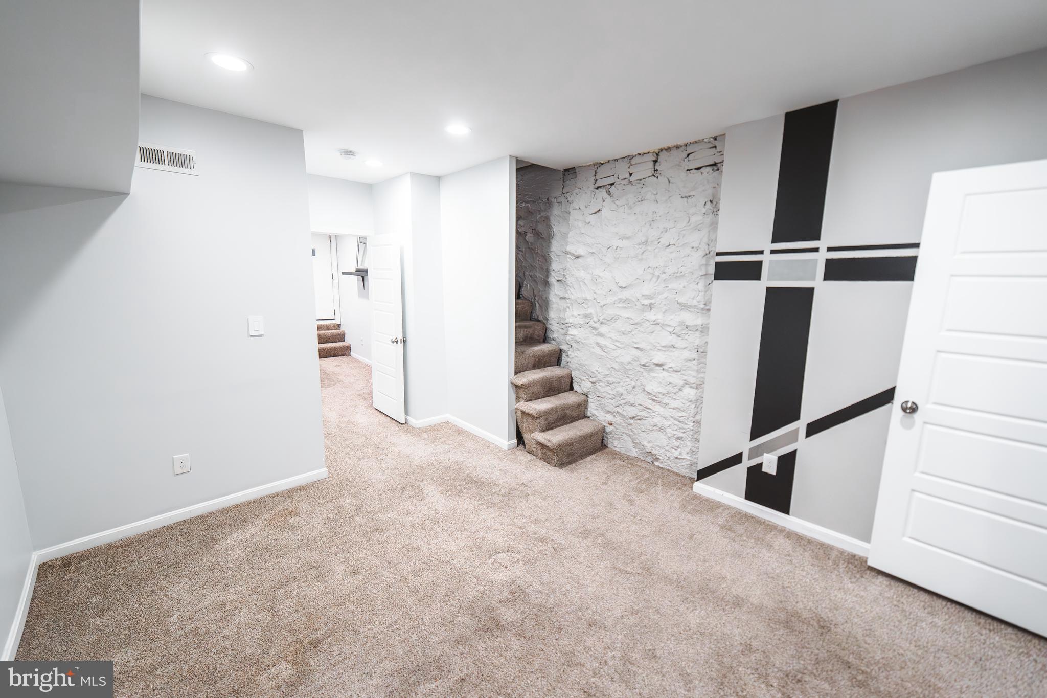 WAVERLY - Residential