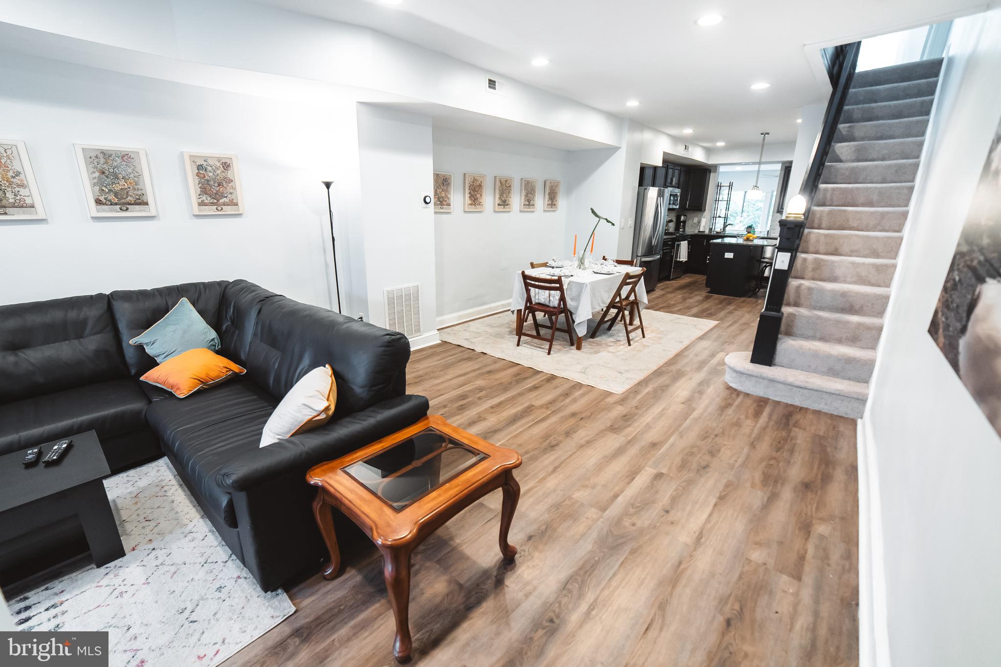 WAVERLY - Residential