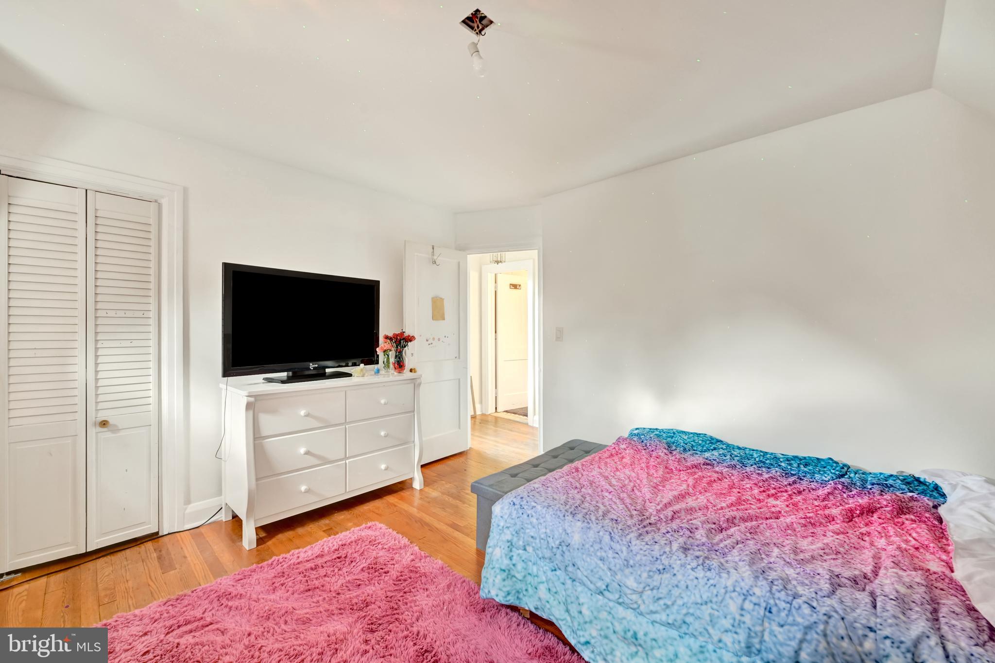 PARKVILLE - Residential