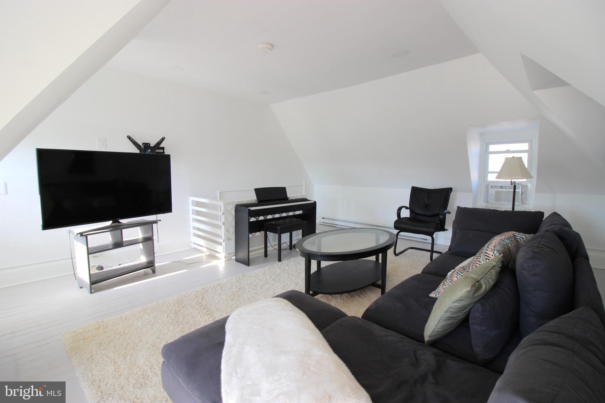 KENNETT SQ BORO - Residential Lease