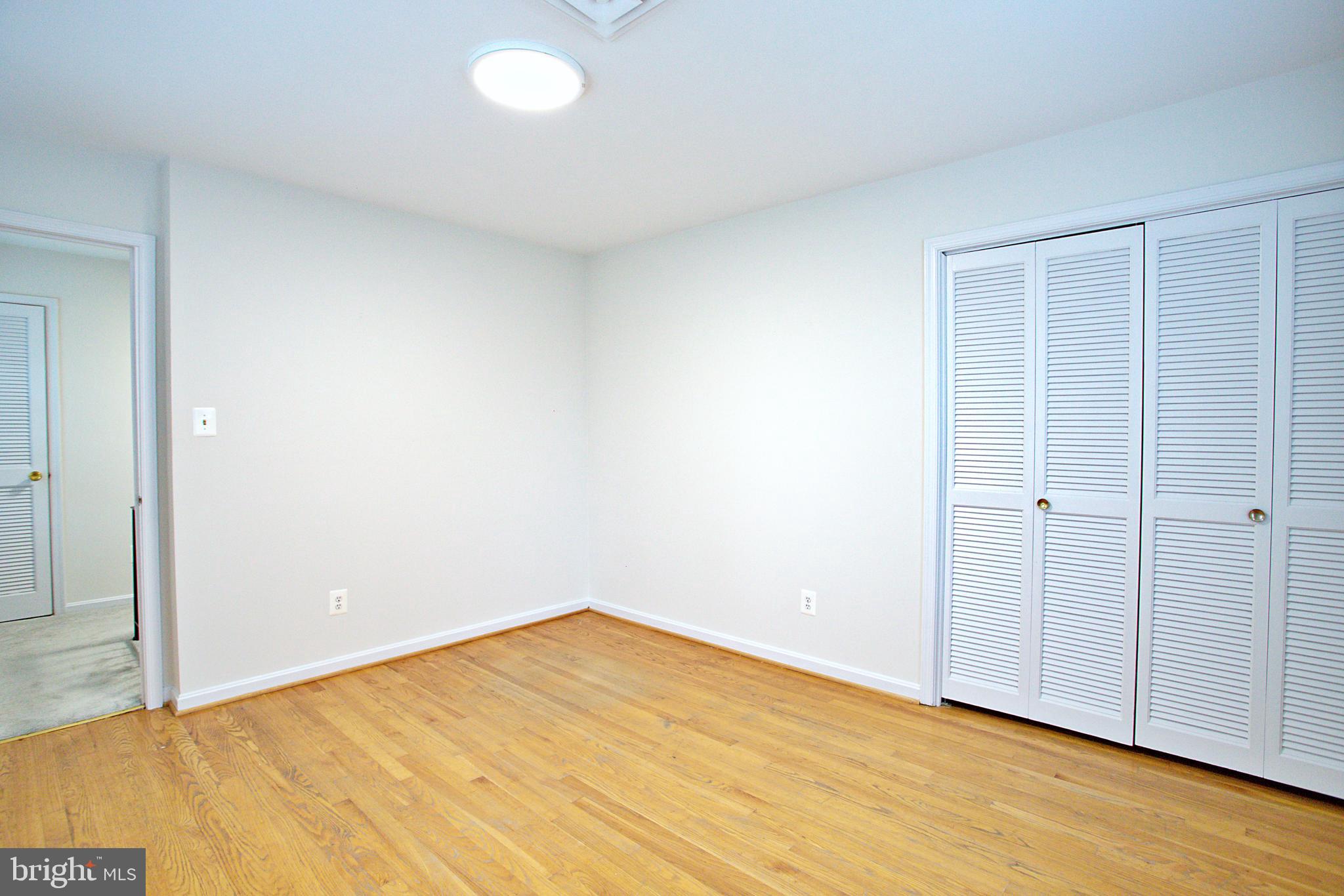 LEE RIDGE - Residential Lease