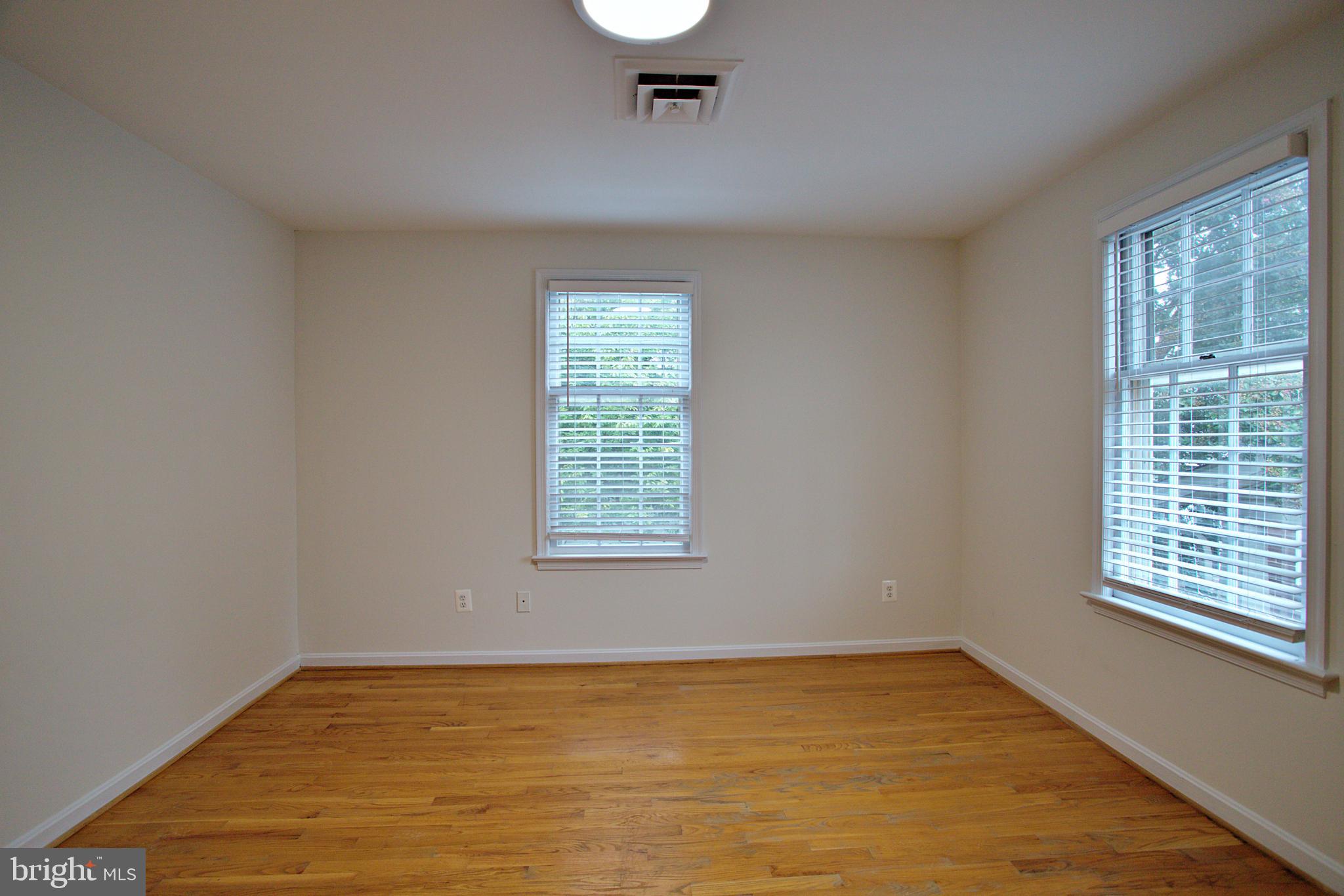 LEE RIDGE - Residential Lease