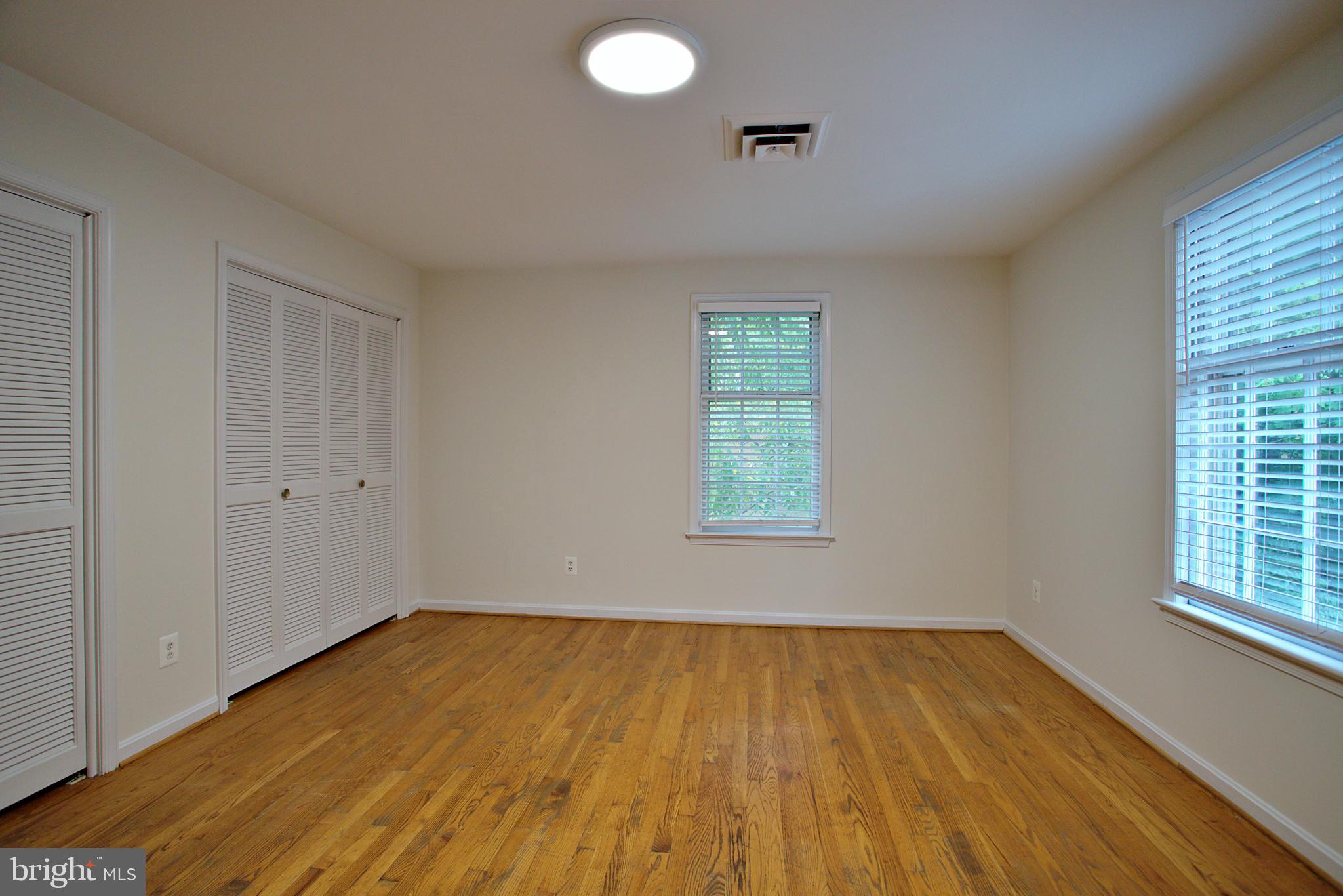 LEE RIDGE - Residential Lease