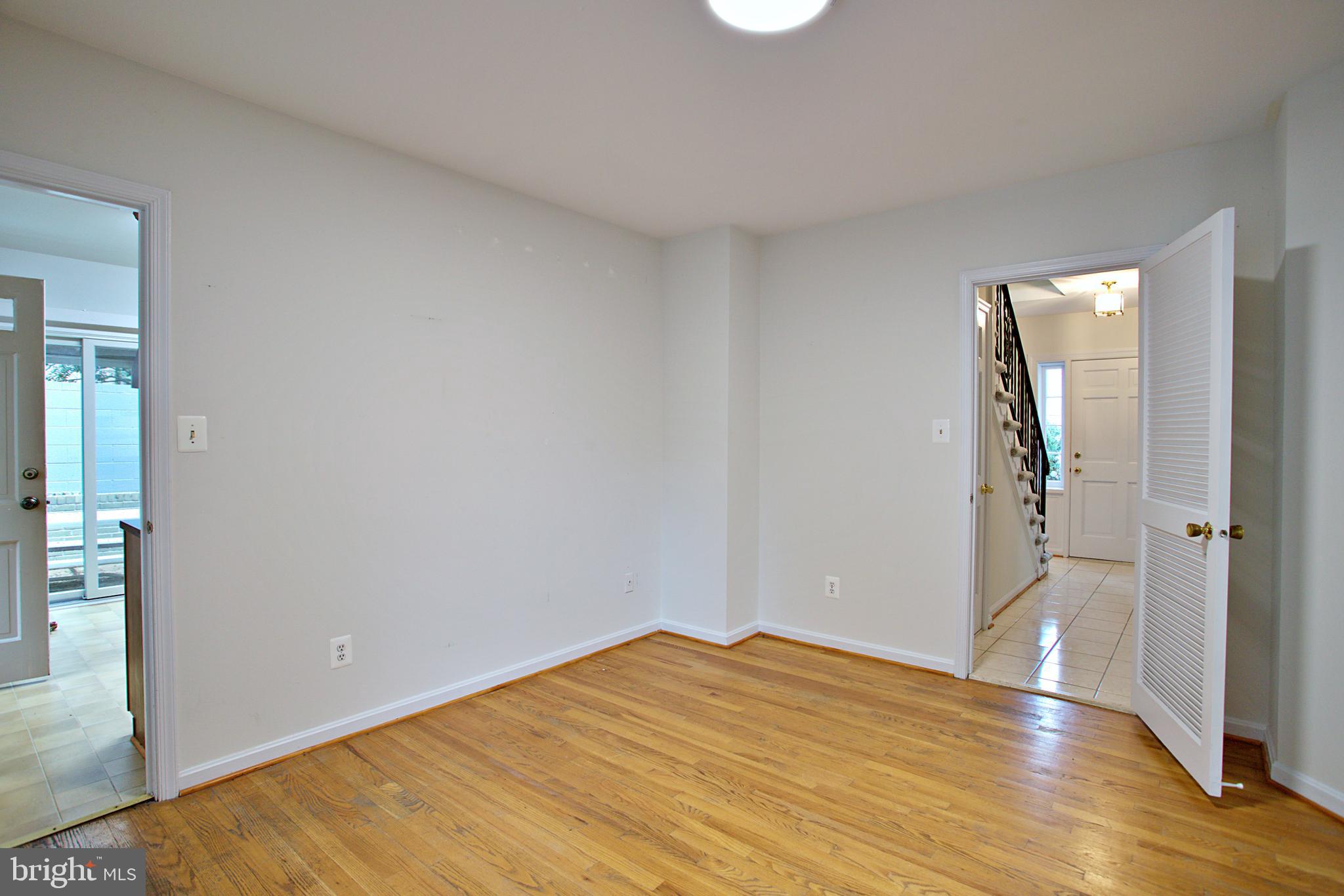 LEE RIDGE - Residential Lease