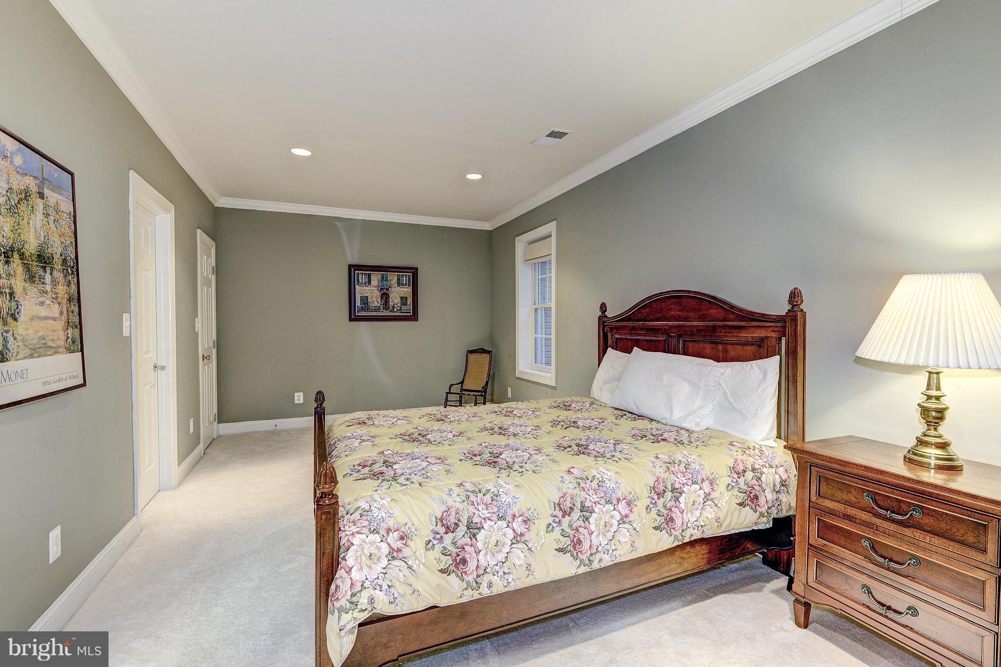 FRANKLIN PARK - Residential