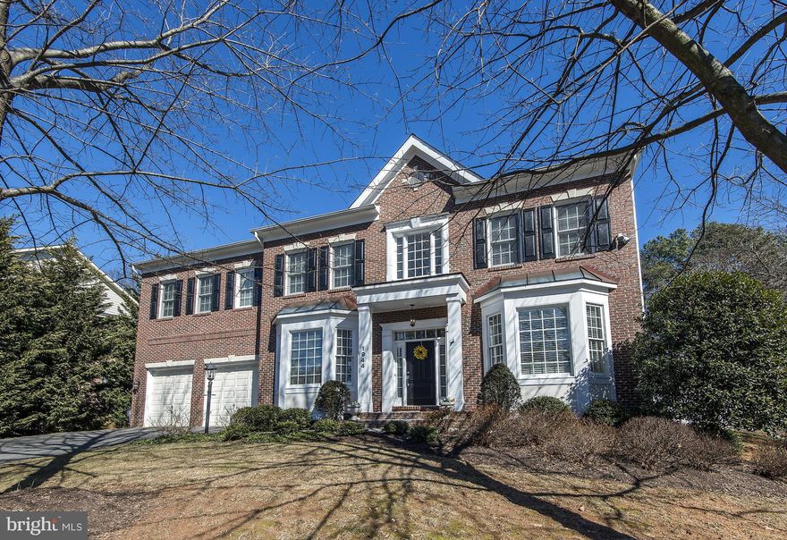 PRICE REDUCED - REFINISHED FLOORS!!!. Large brick colonial in sought-after location-Chesterbrook/Franklin Park. 5 BRs 4BAs on upper level!! Fantastic back yard for entertaining and play space! 10 ft ceilings.Lots of natural light. Gourmet eat-in kitchen opens to family room with fireplace, coffered ceiling and built-ins. First floor library & sunroom. Expansive master suite w/ 2nd laundry.