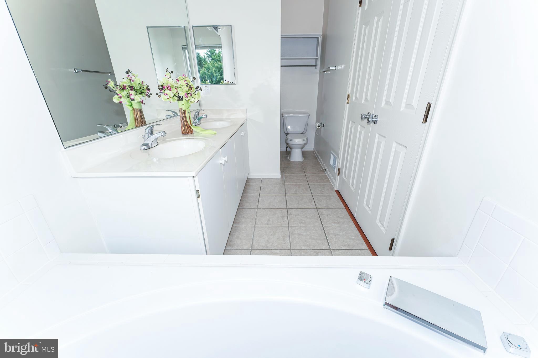 BRYARTON - Residential