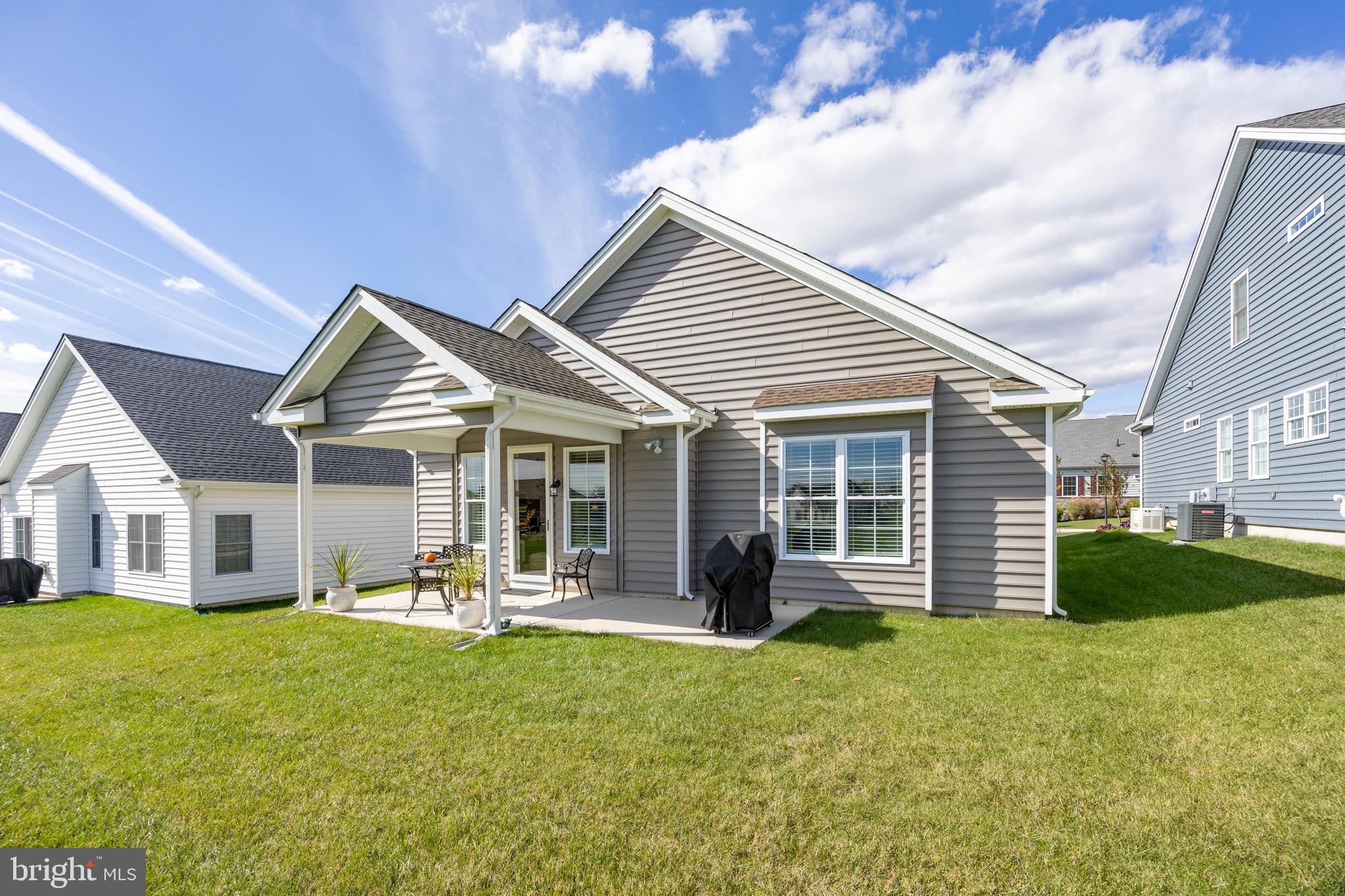 TRADITIONS OF AMERICA AT WEST BRANDYWINE - Residential