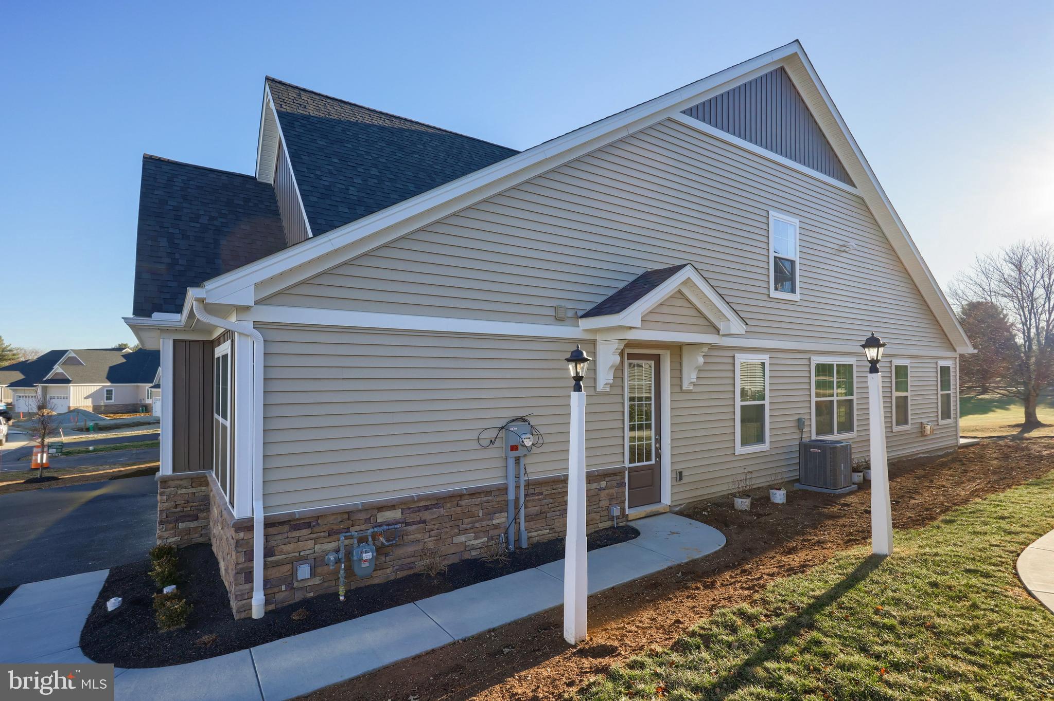 136 COPPERSTONE COURT 54