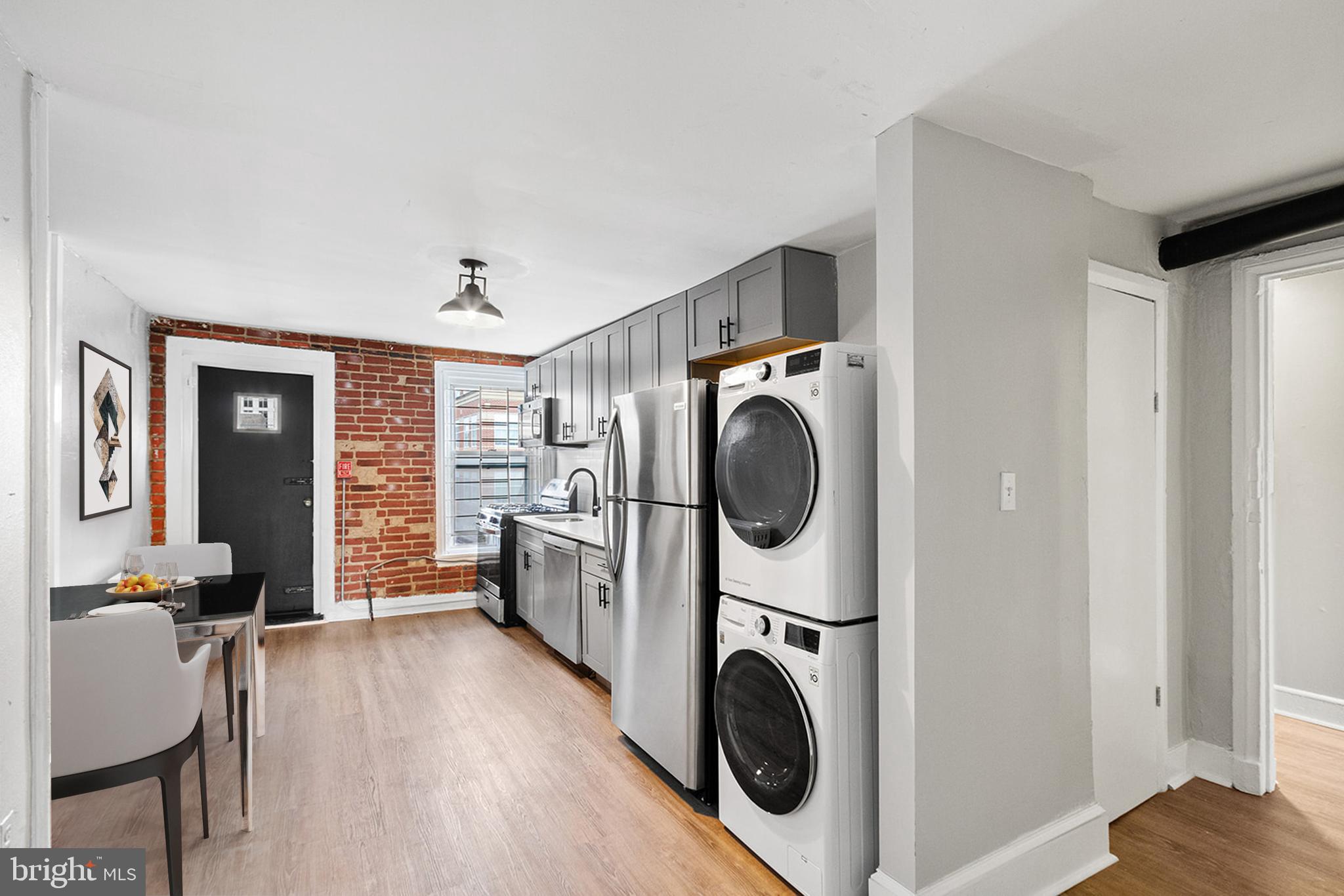 WASHINGTON SQ - Residential Lease