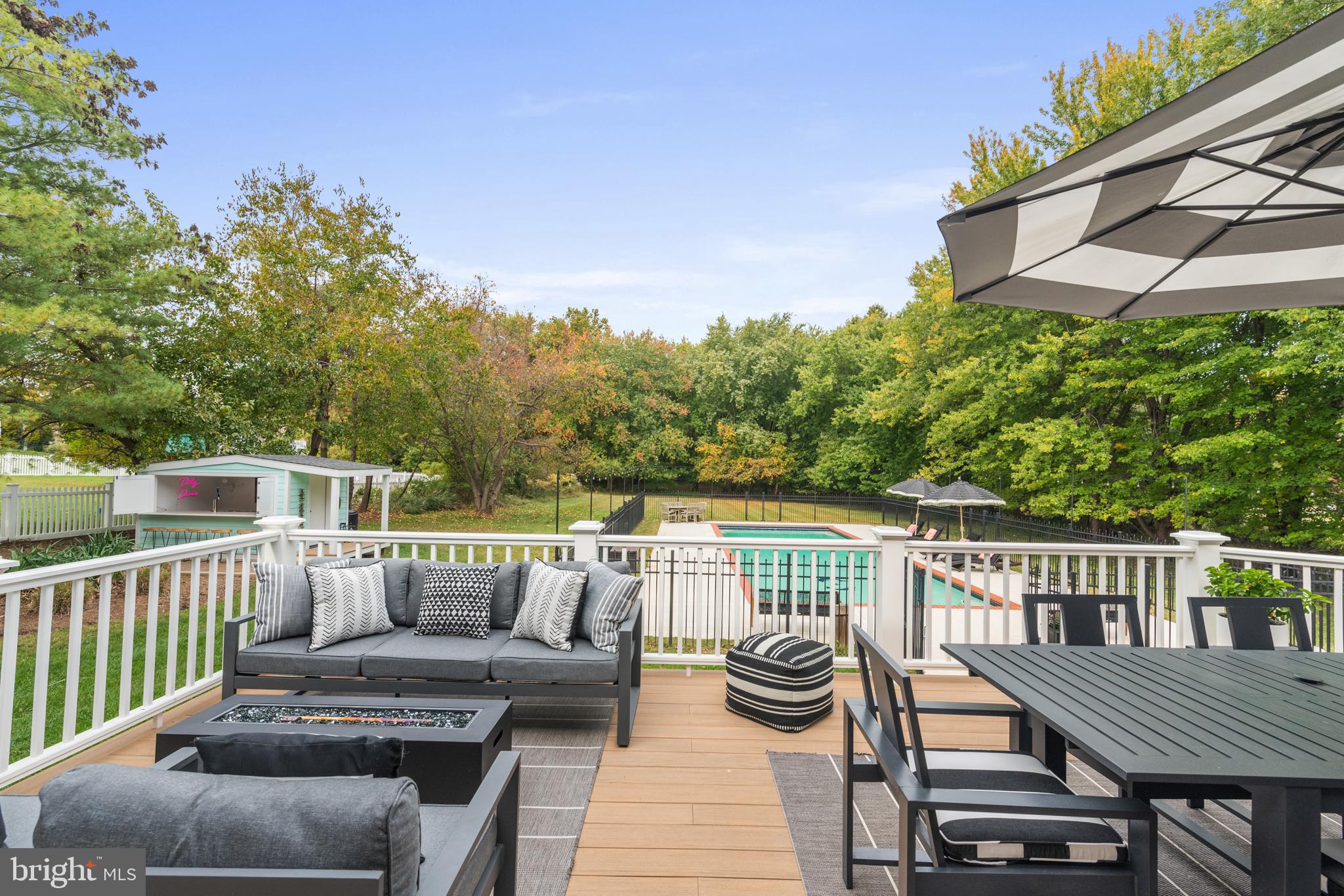 FISHING CREEK FARM - Residential