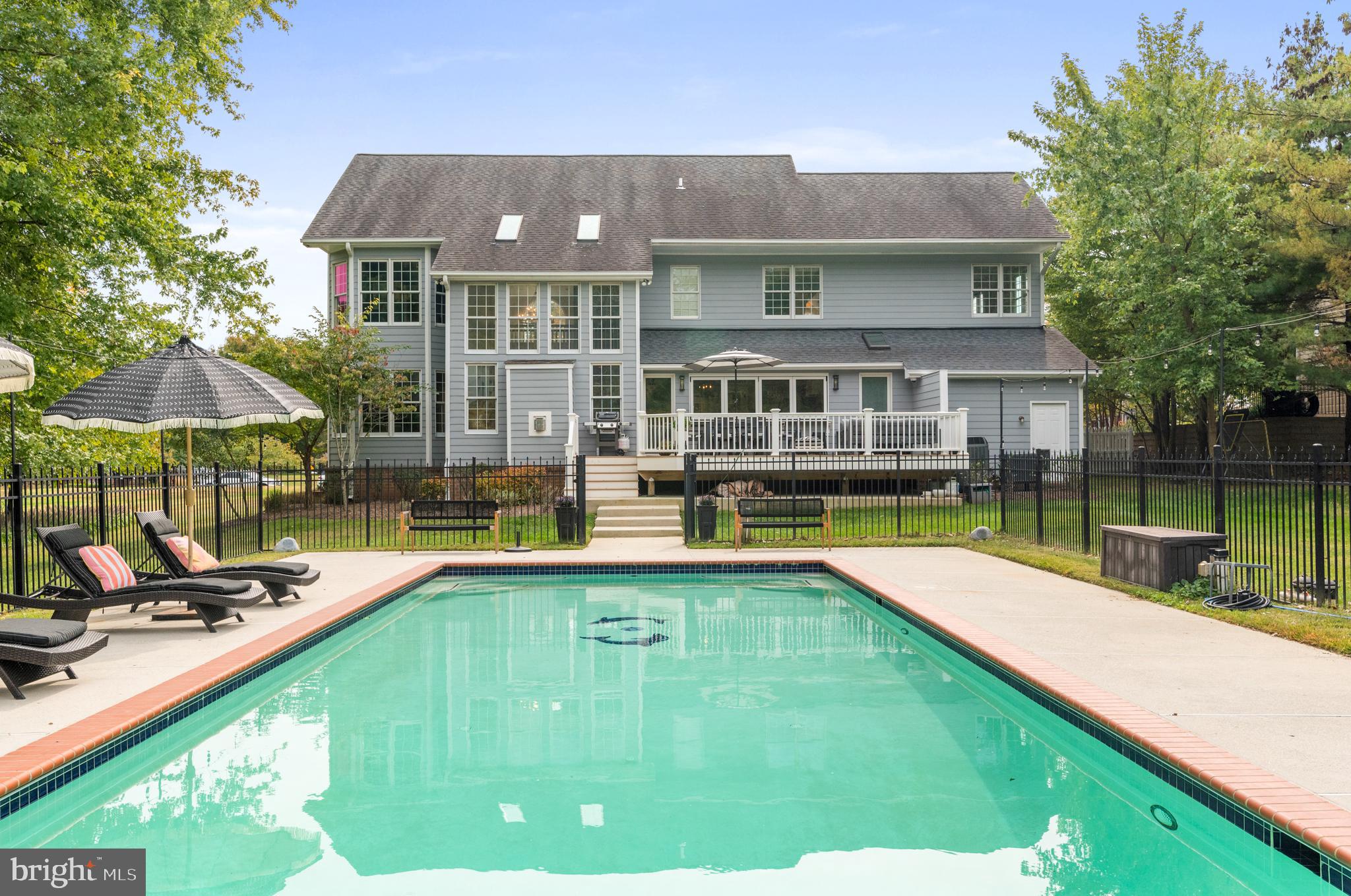 FISHING CREEK FARM - Residential