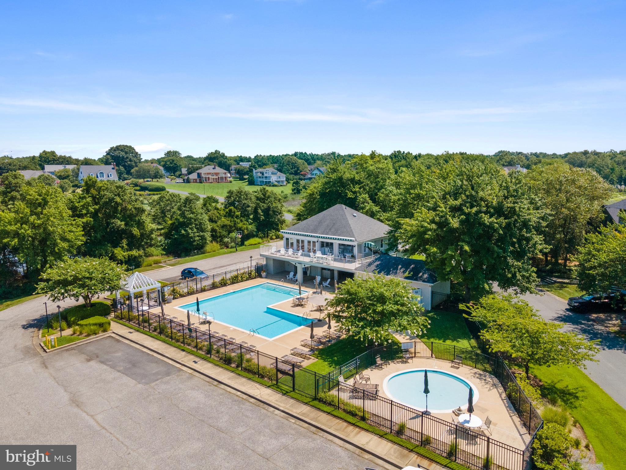 FISHING CREEK FARM - Residential
