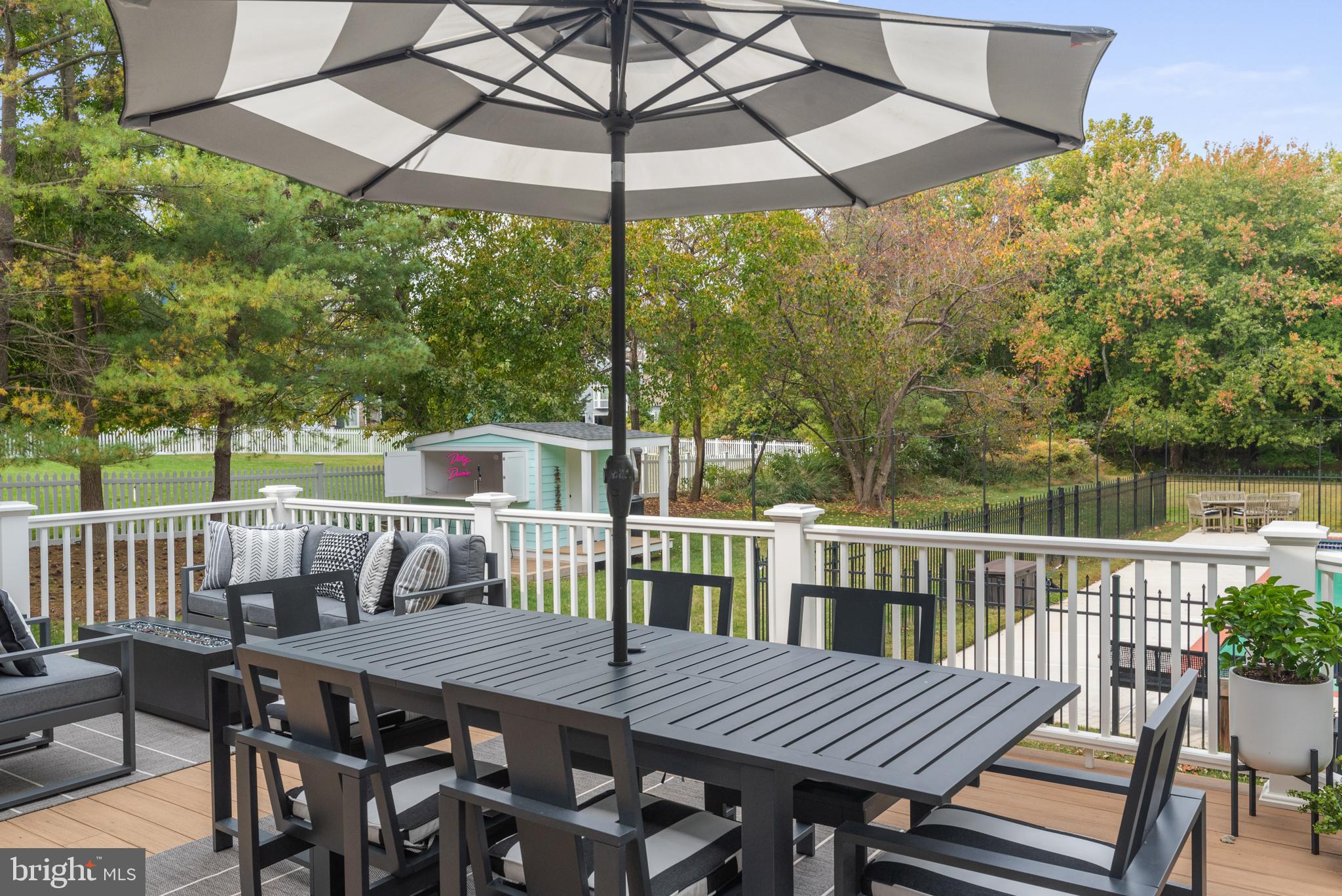 FISHING CREEK FARM - Residential