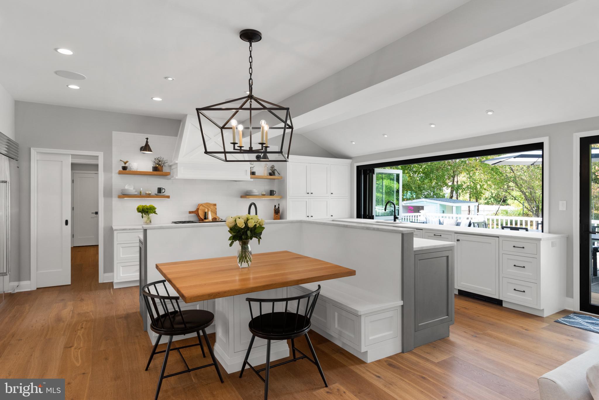 FISHING CREEK FARM - Residential