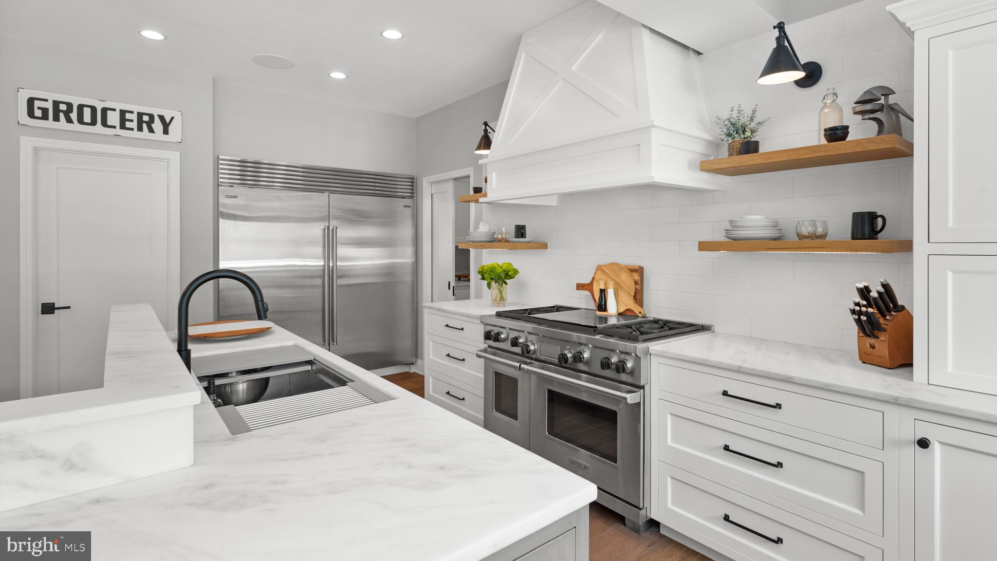 FISHING CREEK FARM - Residential