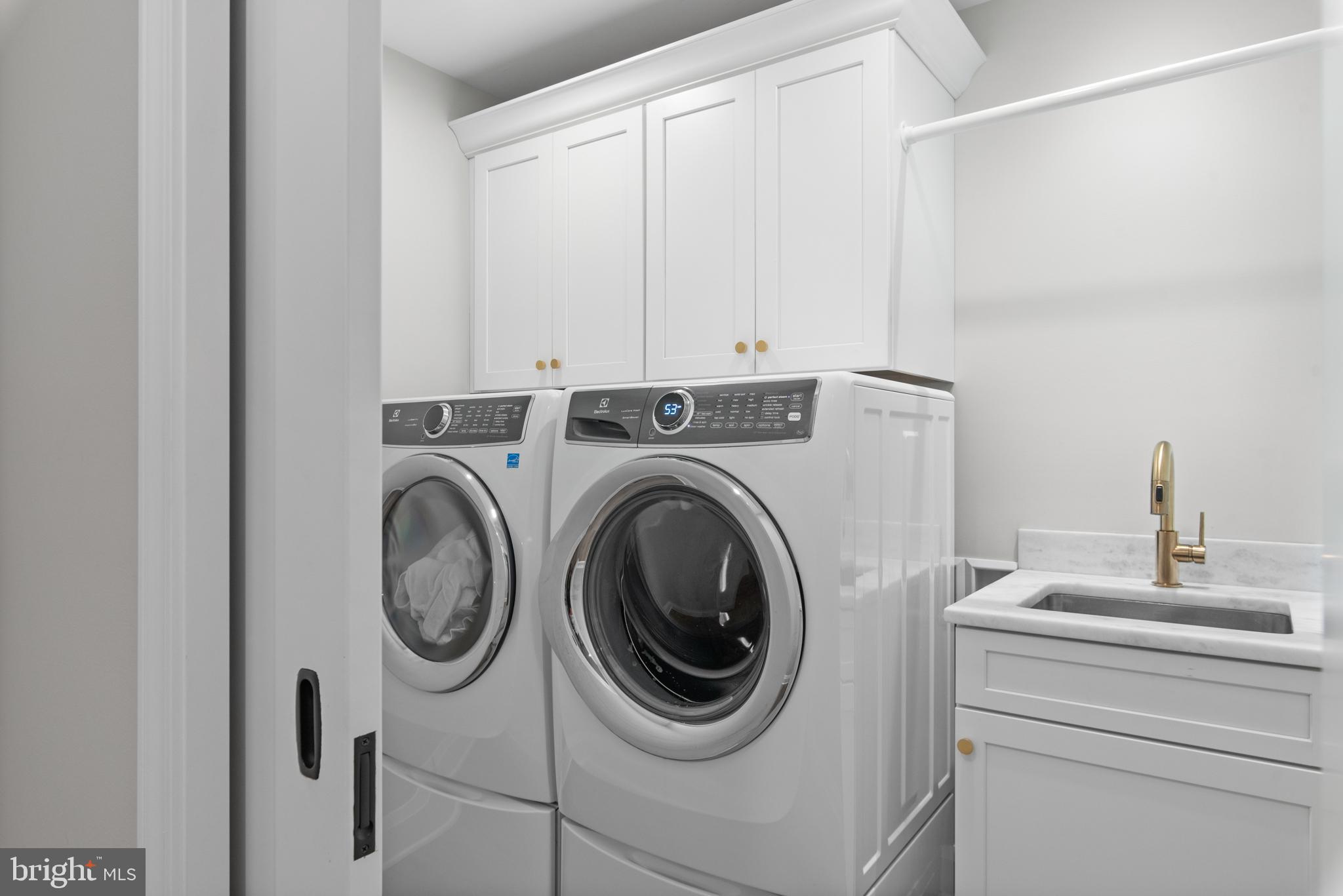 FISHING CREEK FARM - Residential