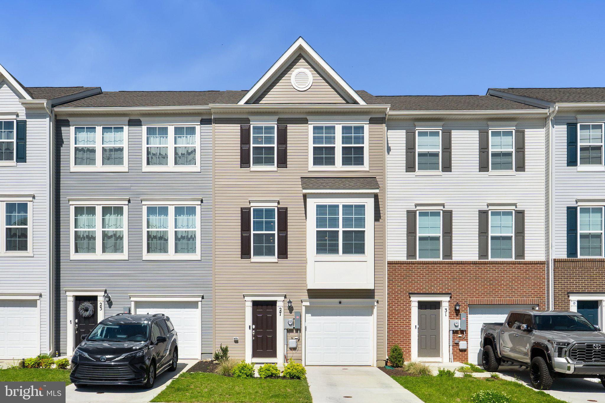 27 ISNY COURT