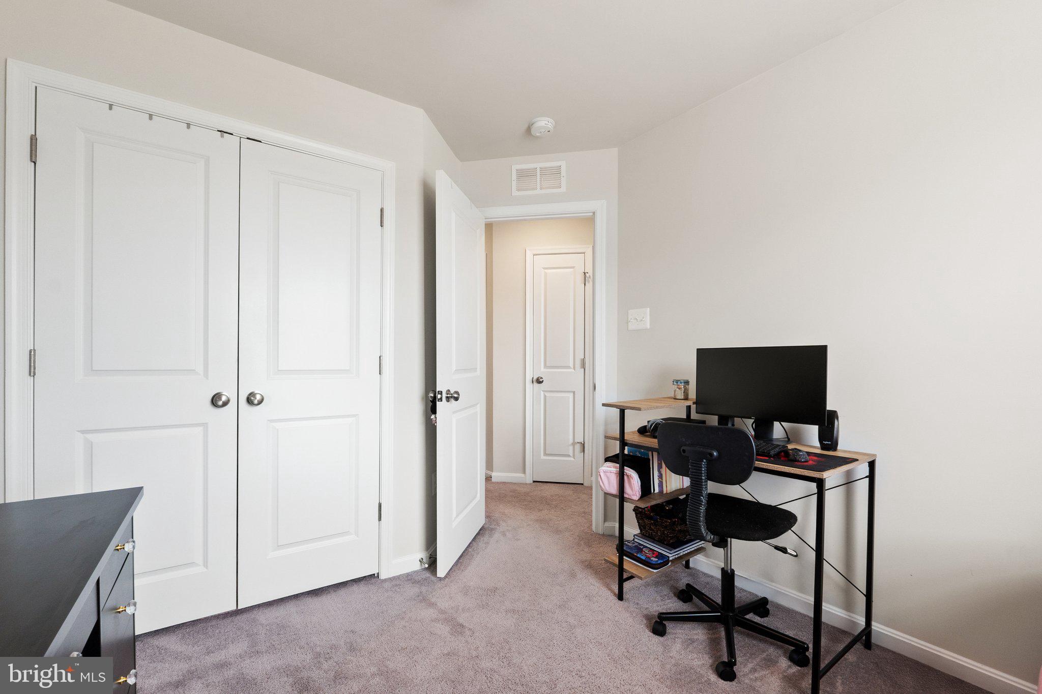 NORBORNE GLEBE - Residential