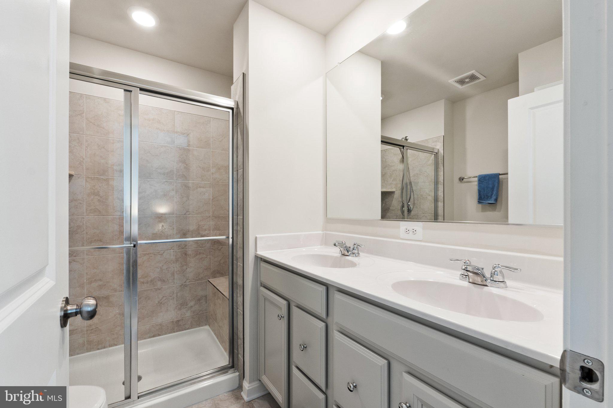 NORBORNE GLEBE - Residential