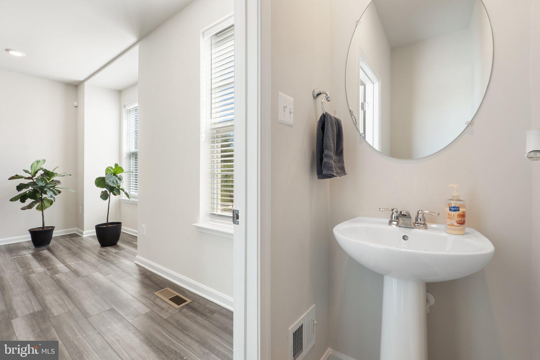 NORBORNE GLEBE - Residential