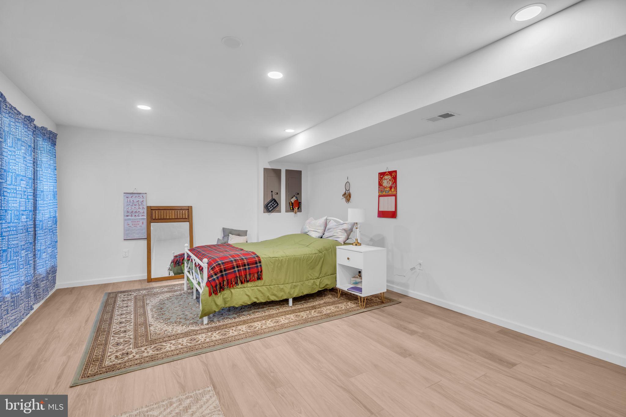 WINDING CREEK ESTATES - Residential