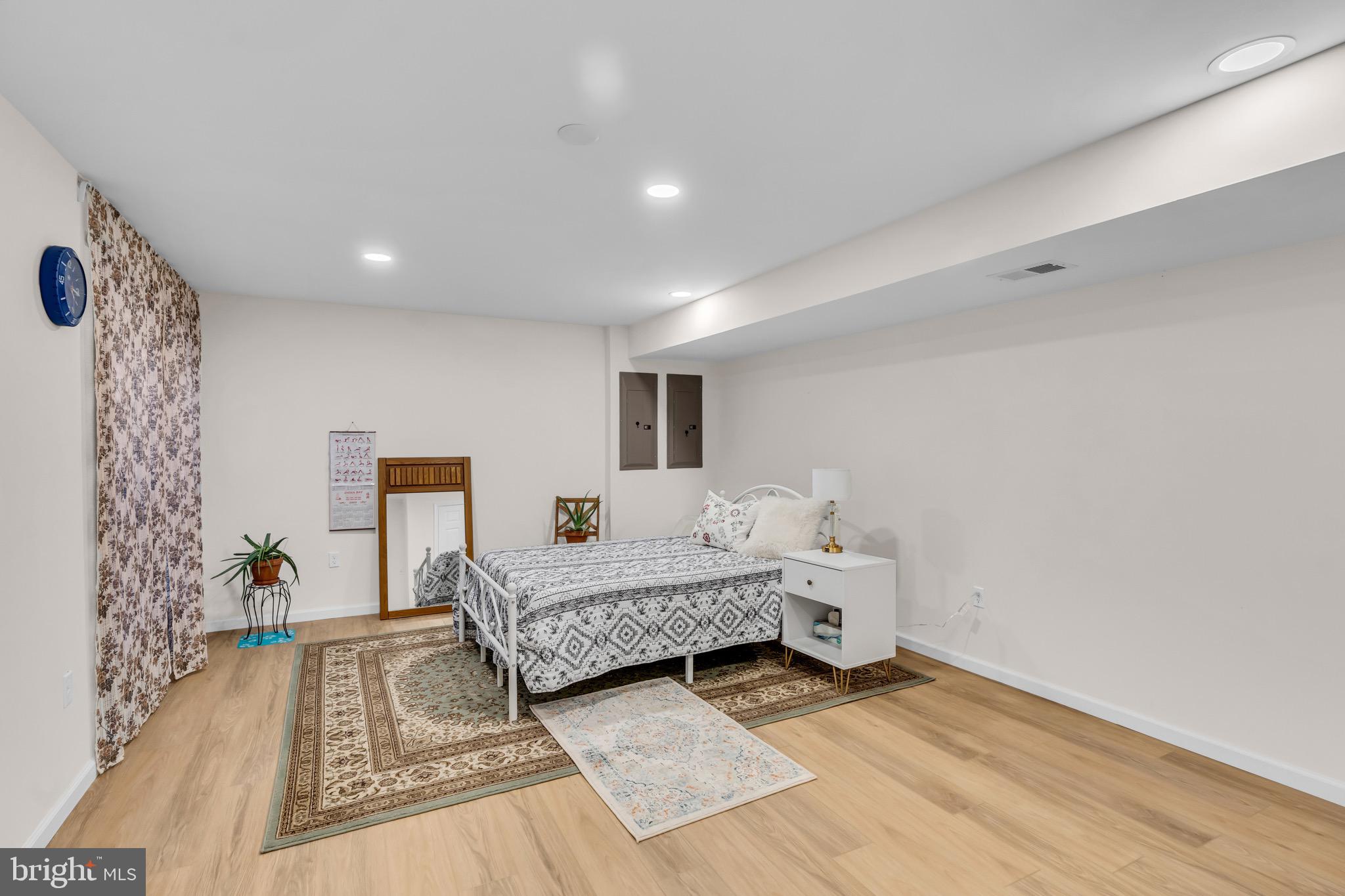 WINDING CREEK ESTATES - Residential