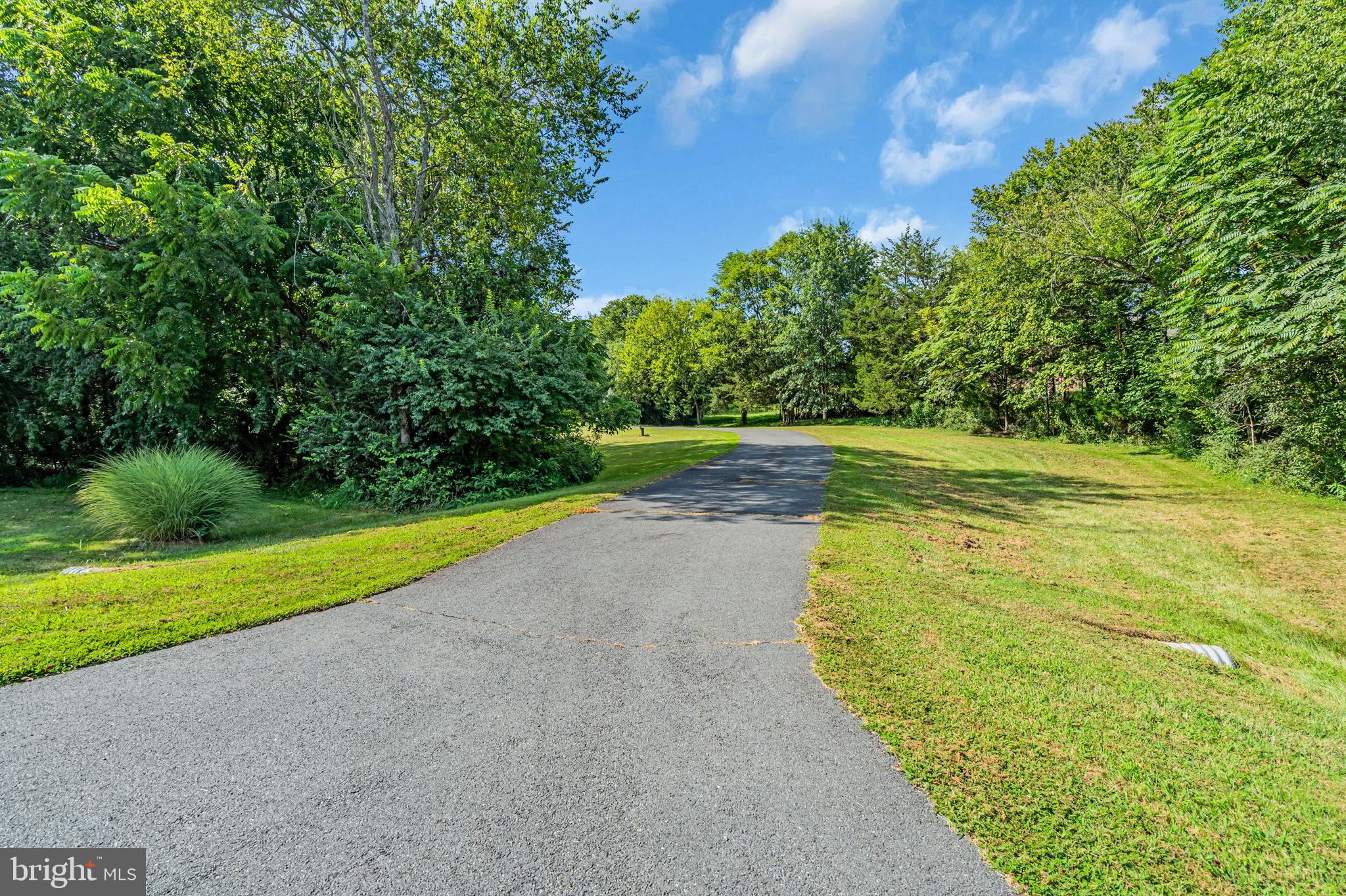 WINDING CREEK ESTATES - Residential