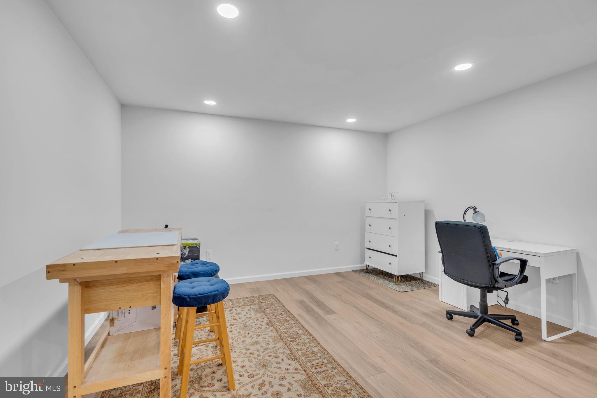 WINDING CREEK ESTATES - Residential