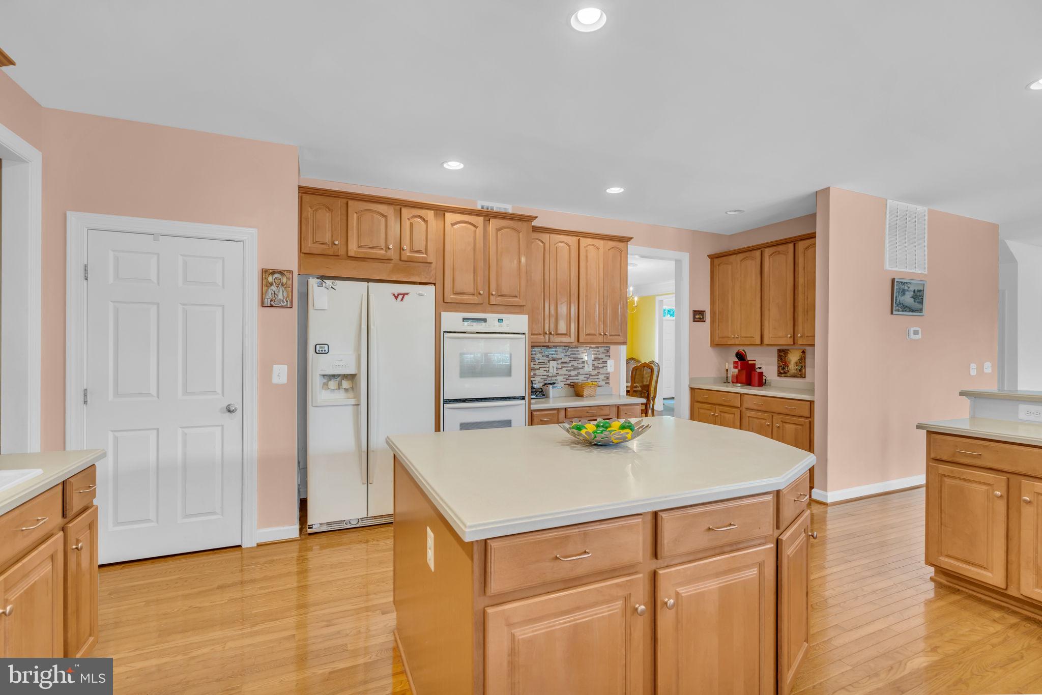 WINDING CREEK ESTATES - Residential