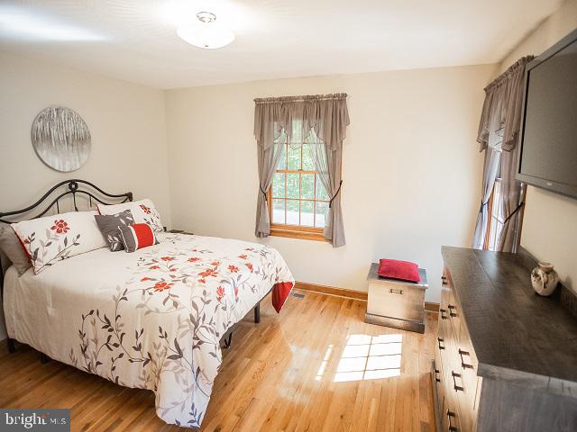 SPRINGBROOK - Residential